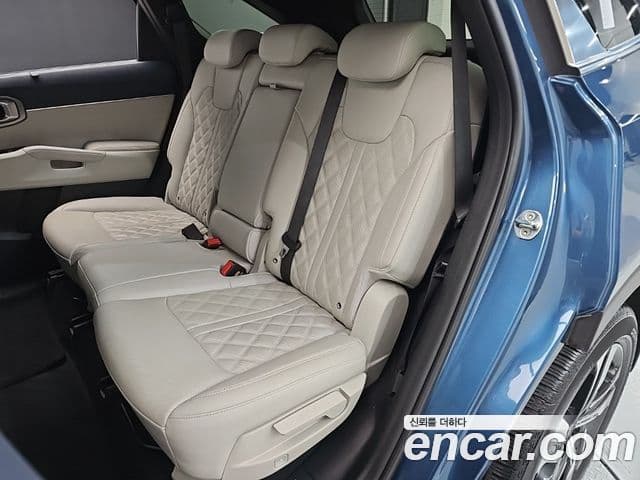 Kia Sorento 2022 — Şəkil 17/20