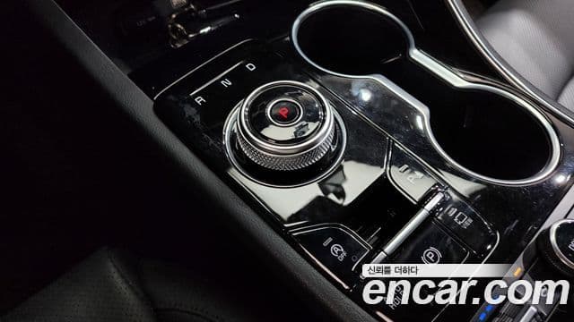 Kia K5 2020 — ფოტო 9/20