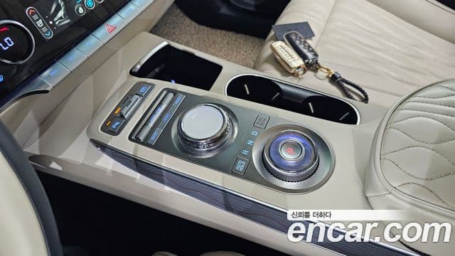 Genesis GV70 2021 — фото 9 из 20