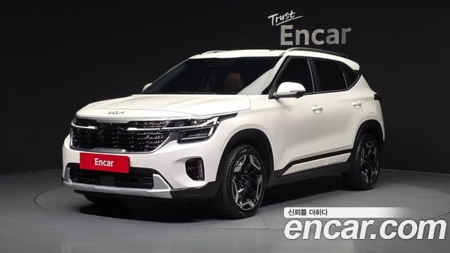 Kia Seltos 2024 — ფოტო 10/20