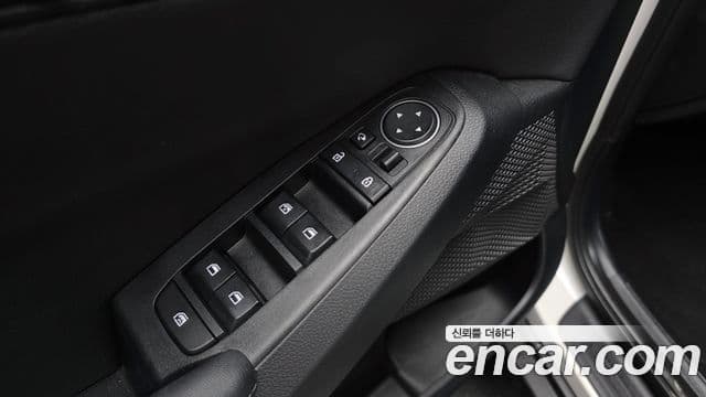 Kia Seltos 2022 — фото 17 из 20