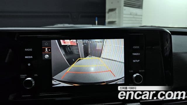 Kia Carnival 2023 — Şəkil 14/20