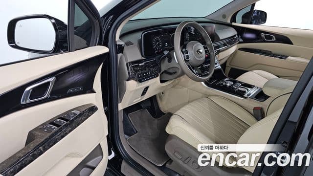 Kia Carnival 2021 — ფოტო 10/20