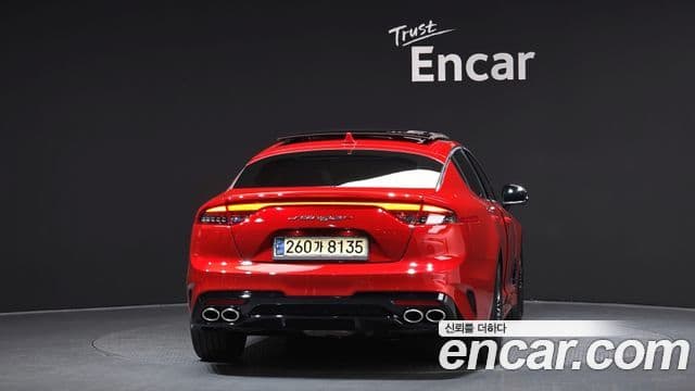 Kia Stinger 2021 — ფოტო 4/20