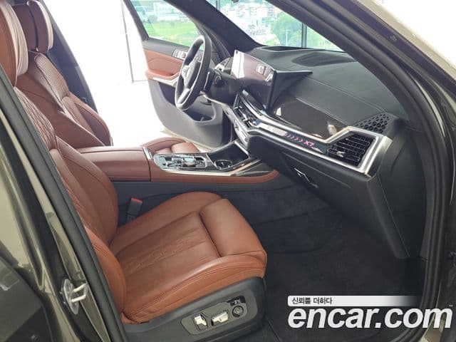 BMW X7 2025 — фото 9 из 20