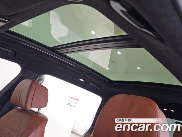 BMW X7 2025 — фото 17 из 20