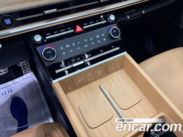 Hyundai Santa Fe 2024 — фото 8 из 20