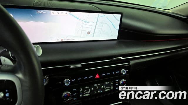 Genesis Electrified G80 2024 — ფოტო 14/20