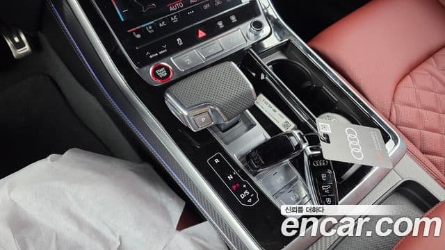 Audi SQ7 2026 — ფოტო 27/34