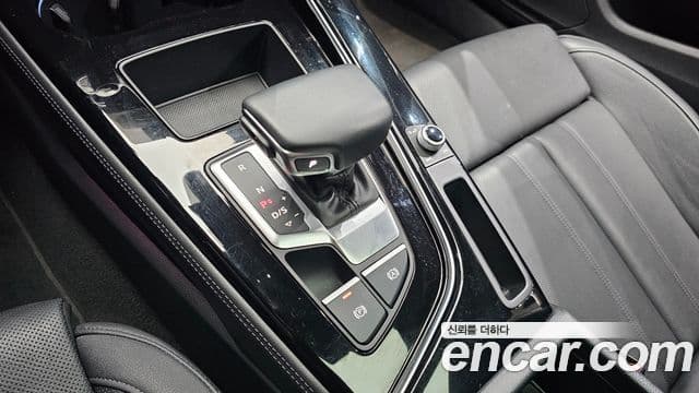Audi A4 2021 — фото 8 из 20