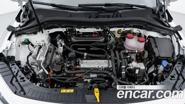 Mercedes-Benz EQA 2025 — ფოტო 7/11