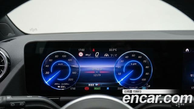 Mercedes-Benz EQA 2025 — ფოტო 2/11