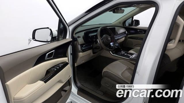Kia Carnival 2021 — Фото 10/20