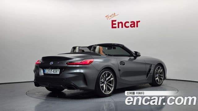 BMW Z4 2021 — Photo 2/20