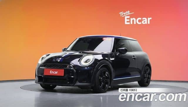 Mini Cooper S, 2022