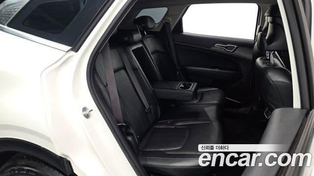 Kia Sportage 2021 — фото 12 из 20