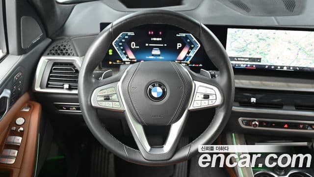 BMW X7 2023 — Photo 6/20