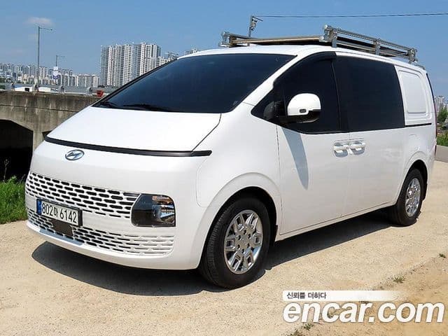 Hyundai Staria 2022 — Şəkil 1/20