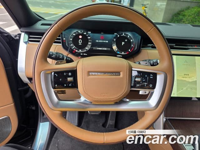 Land Rover Range Rover 2024 — фото 13 из 20
