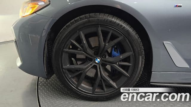 BMW 5 Series 2018 — Şəkil 5/20