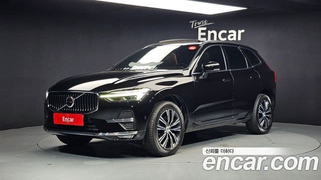 Volvo XC60 2022 — Şəkil 1/20