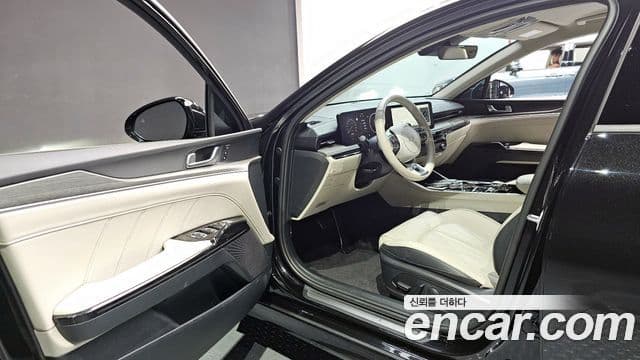 Kia K5 2025 — Photo 19/29