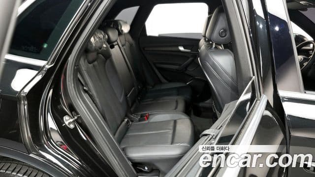 Audi Q5 2023 — ფოტო 11/20