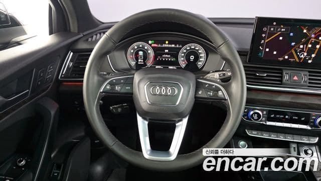 Audi Q5 2023 — ფოტო 14/20