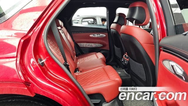 Genesis GV70 2021 — ფოტო 12/20