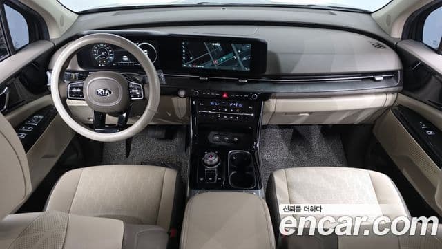 Kia Carnival 2020 — фото 7 из 20