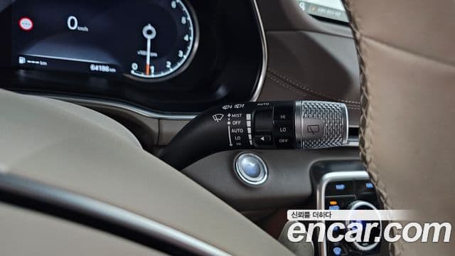 Genesis GV80 2022 — ფოტო 33/42