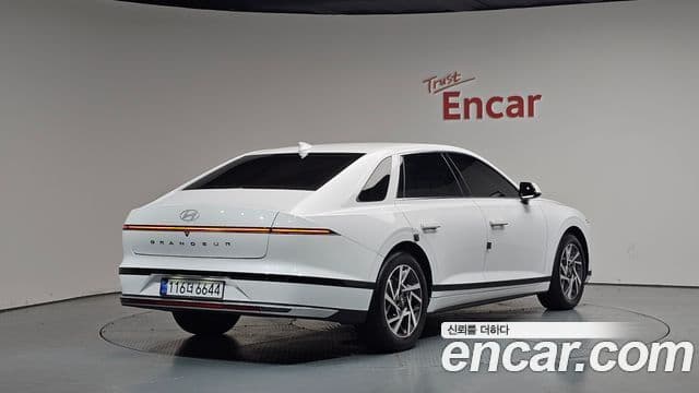 Hyundai Grandeur 2025 — ფოტო 2/20