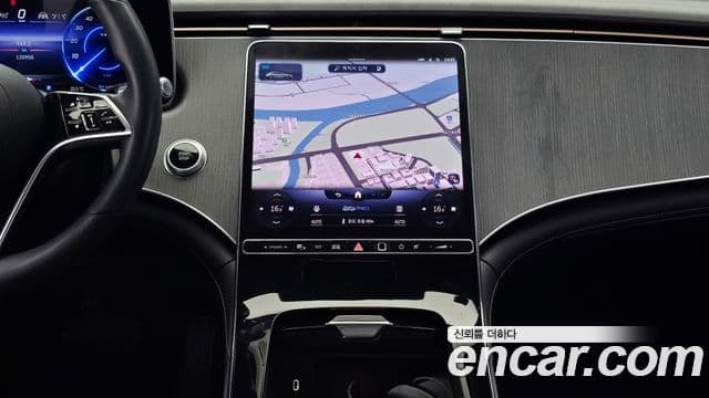 Mercedes-Benz EQS 2022 — ფოტო 12/35