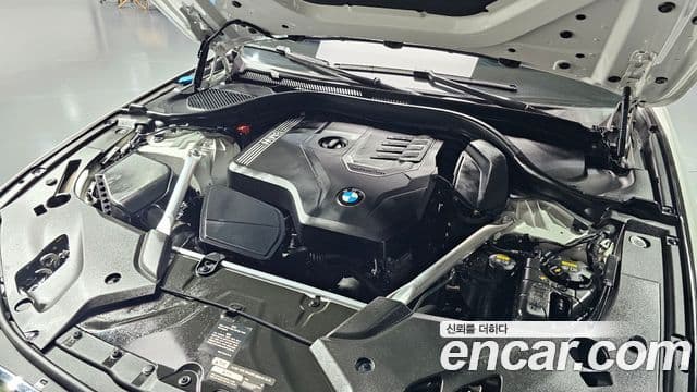 BMW 5 Series 2020 — ფოტო 6/20