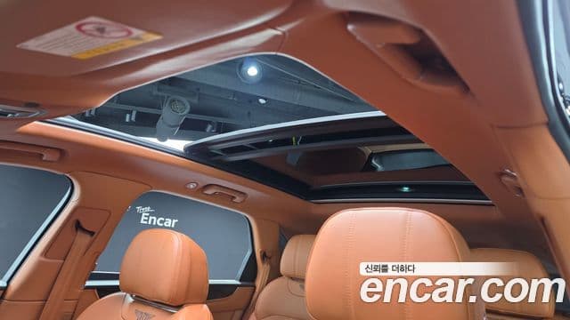 Bentley Bentayga 2019 — Şəkil 16/20