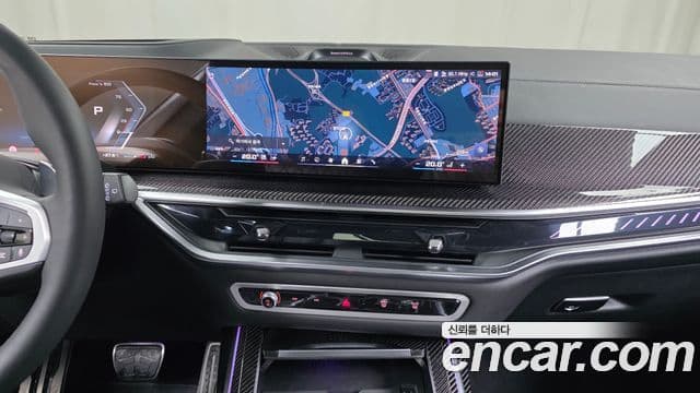 BMW X7 2025 — Photo 6/32