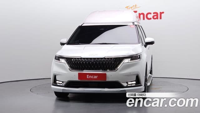 Kia Carnival 2023 — Фото 3/20