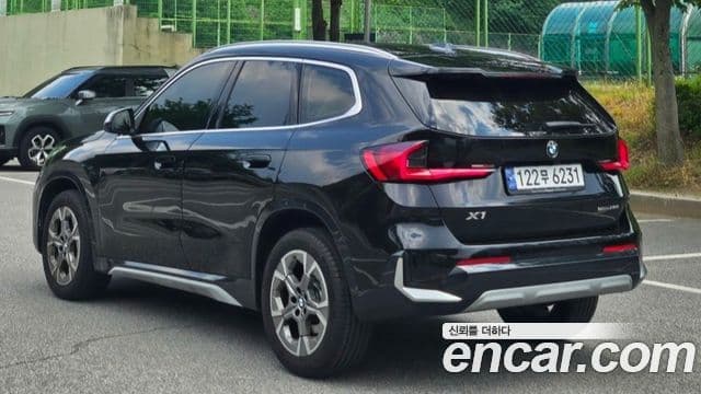 BMW X1 2023 — ფოტო 4/20