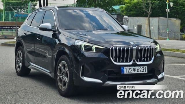 BMW X1 2023 — ფოტო 5/20