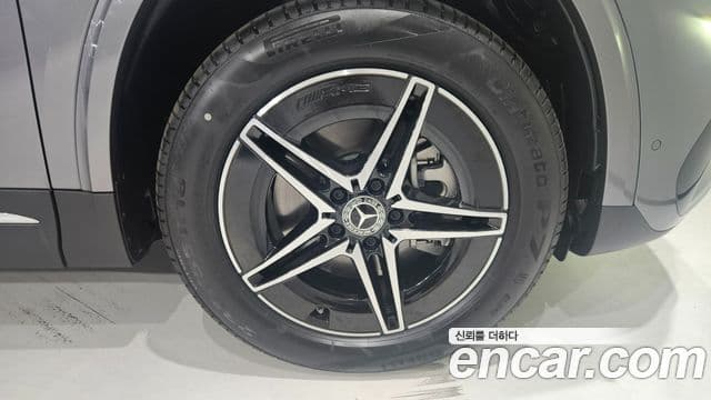 Mercedes-Benz EQA 2025 — ფოტო 15/20
