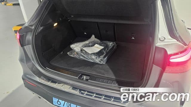Mercedes-Benz EQA 2025 — ფოტო 18/20