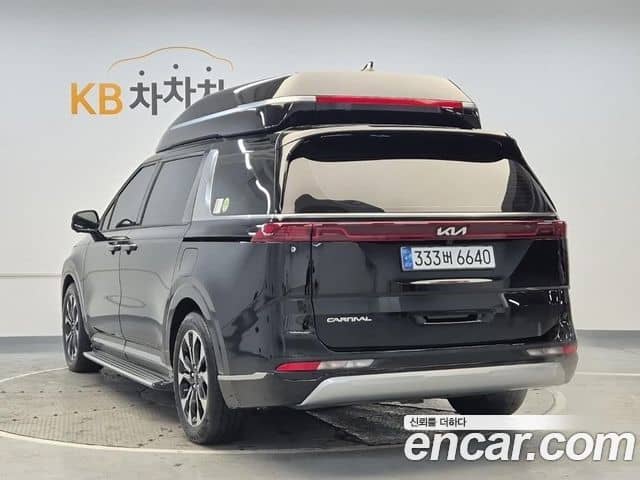 Kia Carnival, 2022