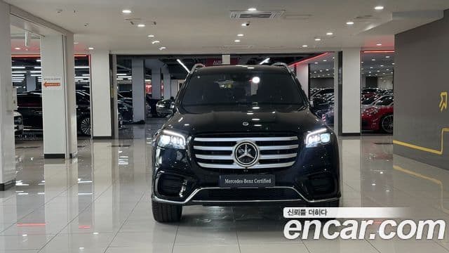Mercedes-Benz GLS-Class 2025 — Photo 17/19