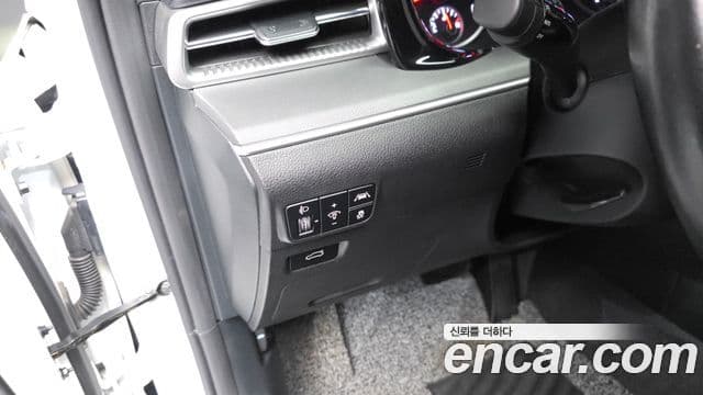 Kia K5 2022 — ფოტო 18/20