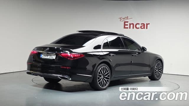 Mercedes-Benz S-Class 2022 — Фото 2/20