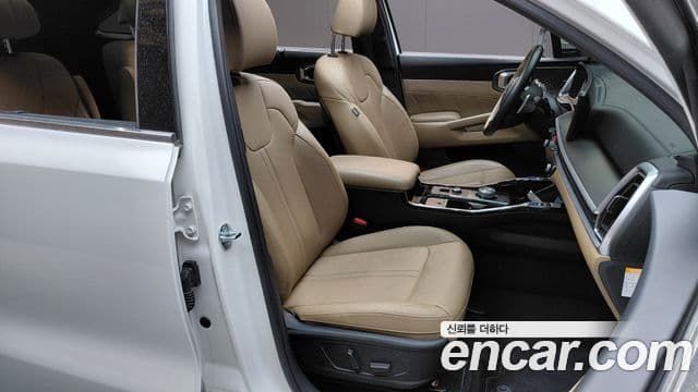 Kia Sorento 2023 — ფოტო 12/20