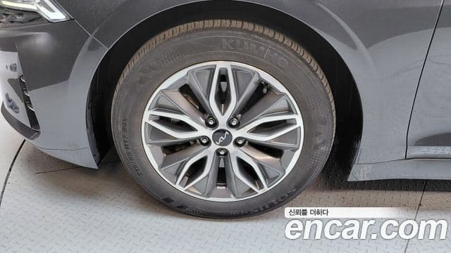 Kia K5 2021 — фото 5 из 20