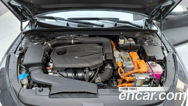 Kia K5 2021 — ფოტო 6/20