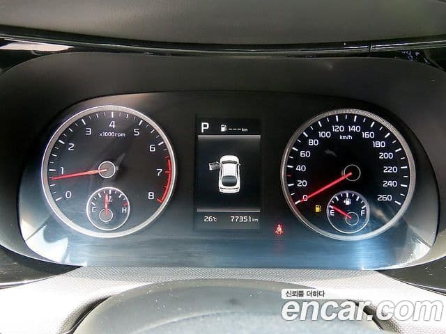 Kia K5 2022 — ფოტო 9/19