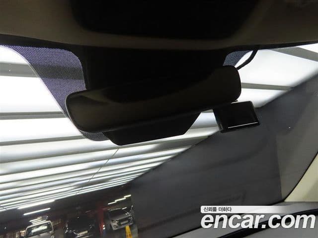 Kia Carnival 2020 — Şəkil 13/20